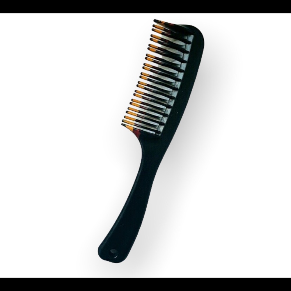 Black detangler beach comb